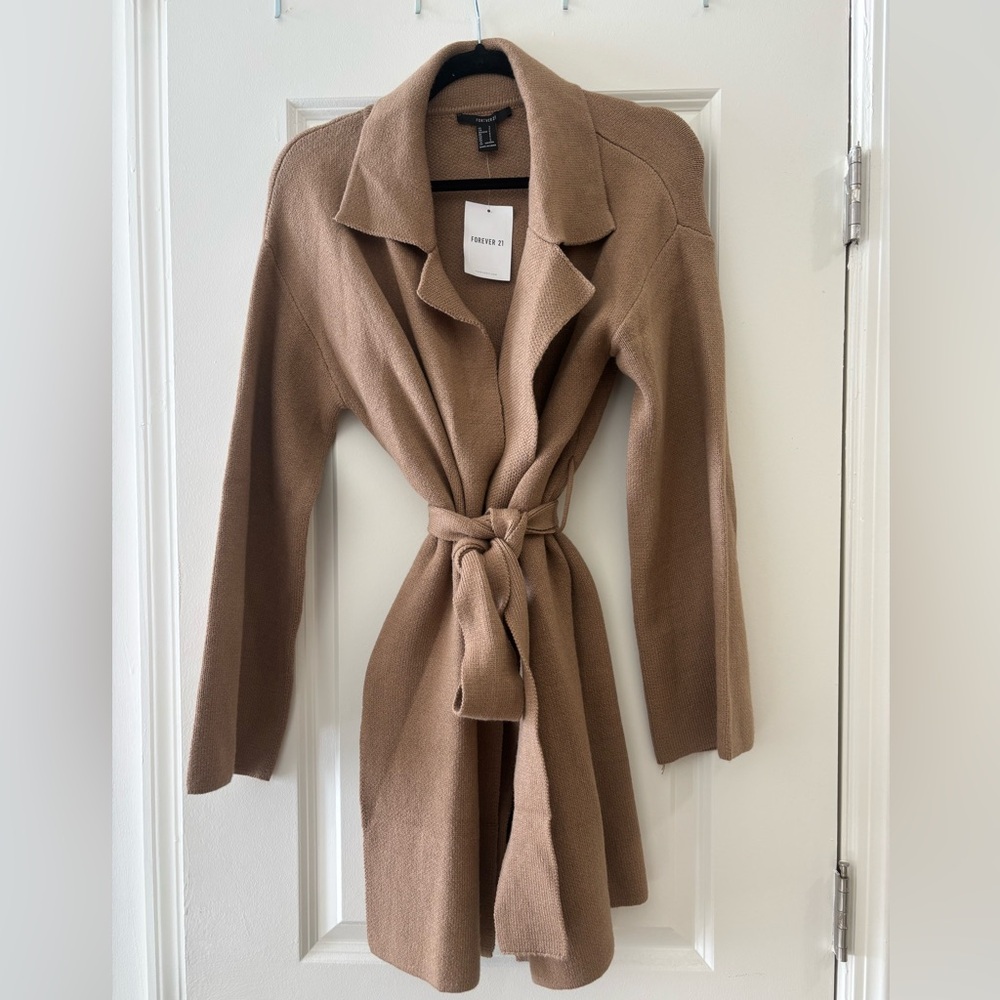 Tan Women's Belted Sweater Size Small NWT